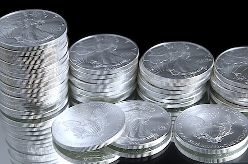 Record di vendite di monete di argento a marzo