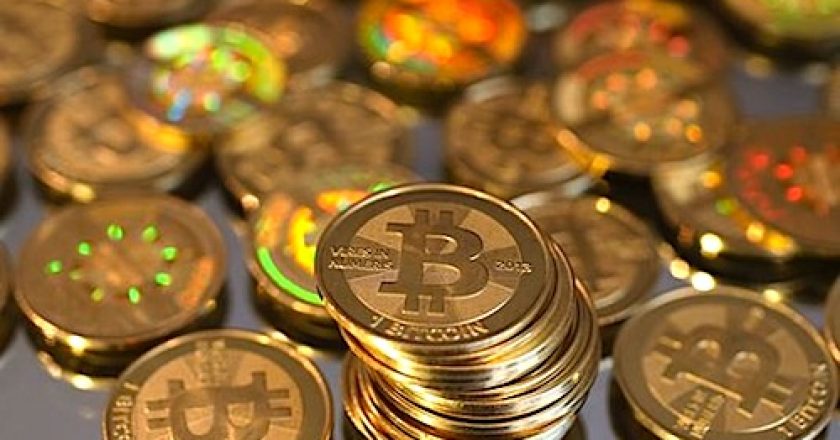 Bitcoin e oro, concorrenti in tempi di instabilità