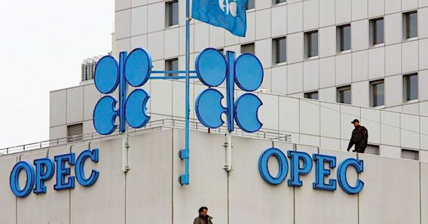 Primo taglio della produzione OPEC dal 2008