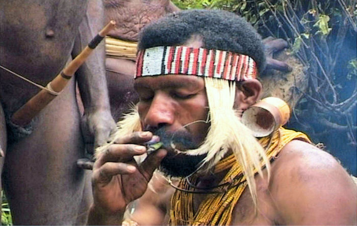 Gli Una della Papua Occidentale: un popolo senza tempo