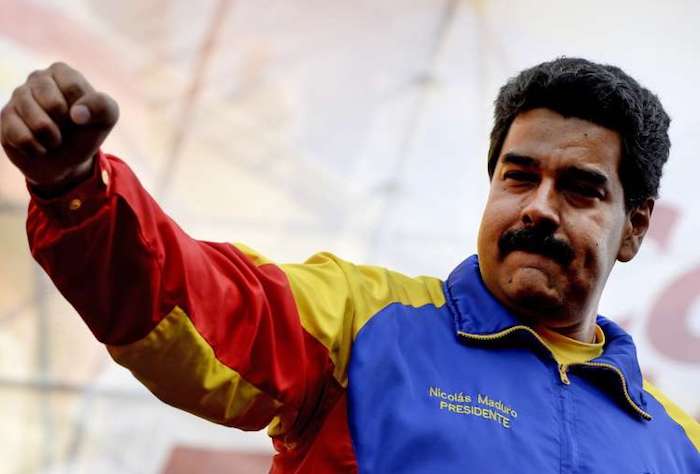 Maduro consegna a Putin il controllo del petrolio del Venezuela
