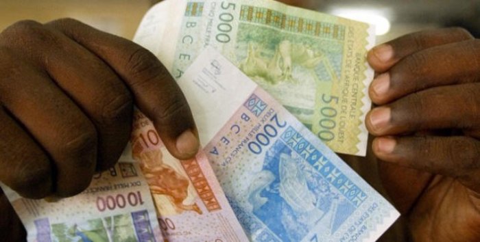 Un pezzo di colonialismo francese in Africa: il franco CFA