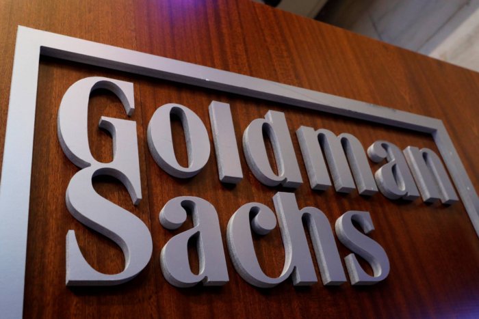 Goldman Sachs abbassa le previsioni di prezzo del petrolio