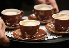 Quanto costa una tazzina di caffè in giro per il mondo?