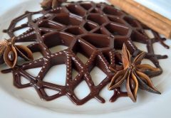 Cioccolato in 3D: stampa di leccornie con estrusione a freddo