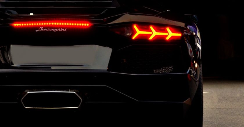 Lamborghini: veloce in pista, super veloce in responsabilità