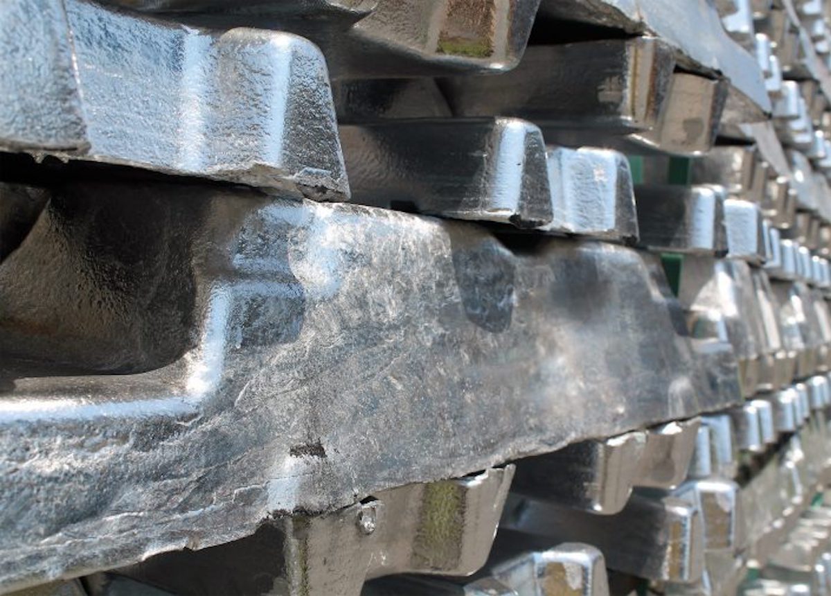 Alluminio: prezzi che salgono e produzione che aumenta
