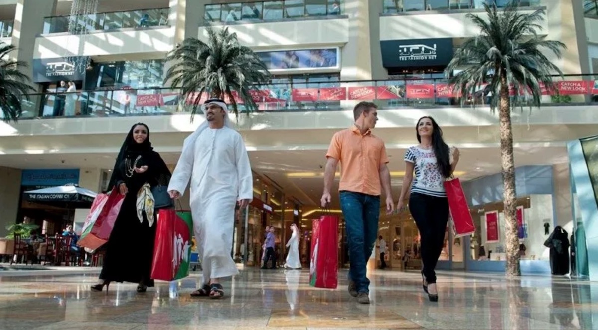 Risiedere negli Emirati Arabi. Quali vantaggi e quali svantaggi?