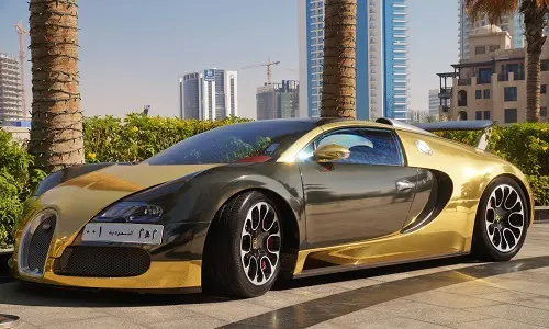 Bugatti Veyron dorado