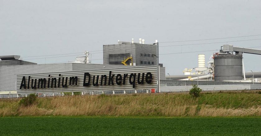 Caro-bollette: lo smelter di alluminio più grande d'Europa taglia l'output