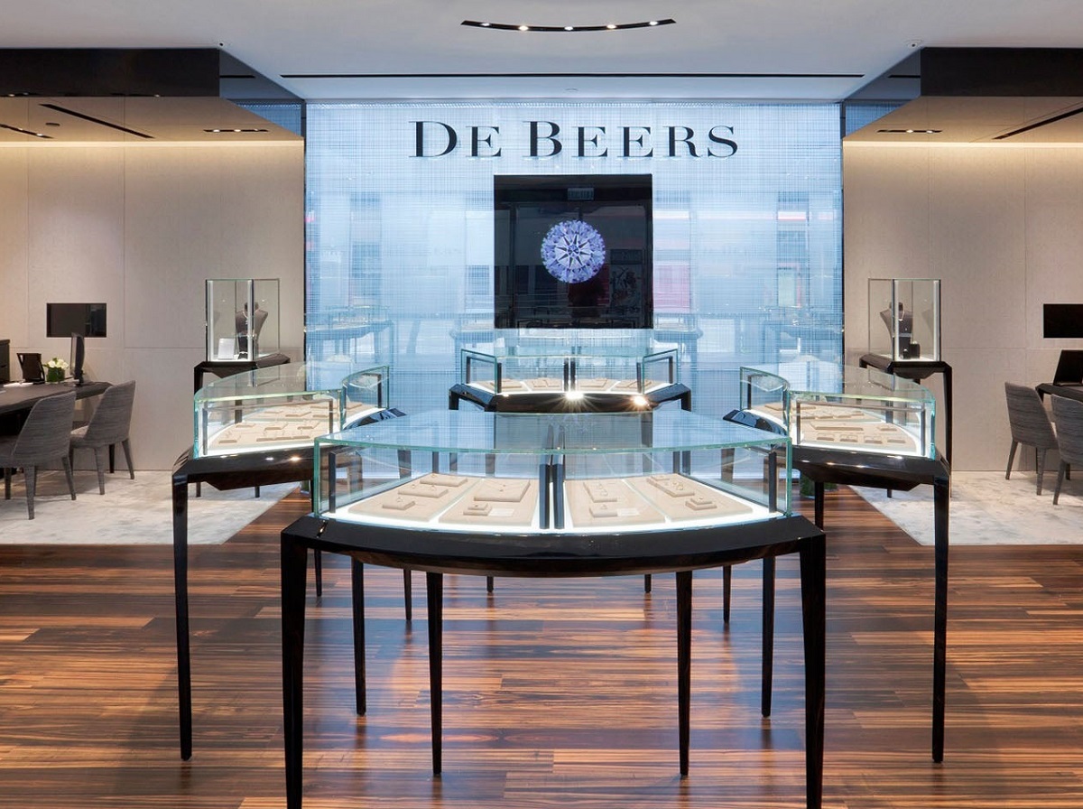 De Beers aumenta i prezzi dei diamanti. È la fine della lunga depressione?