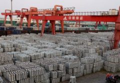 Ritorna l'alluminio della Cina sui mercati. Esportazioni cinesi da record