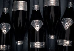 1,8 milioni di dollari per lo champagne più costoso del mondo