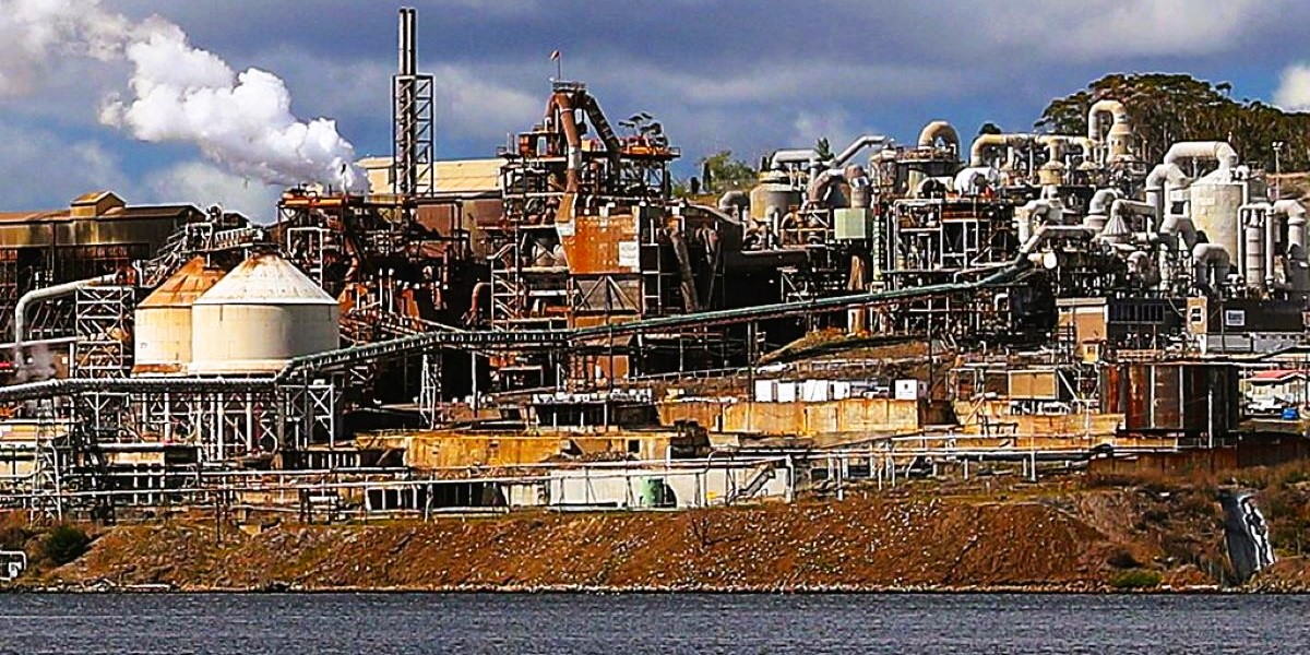 Lo zinco risale dopo l’allarme di Glencore: “forniture a rischio”