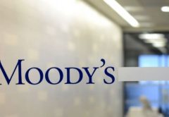 Moody's: crollo della crescita globale e prezzi dei metalli più deboli