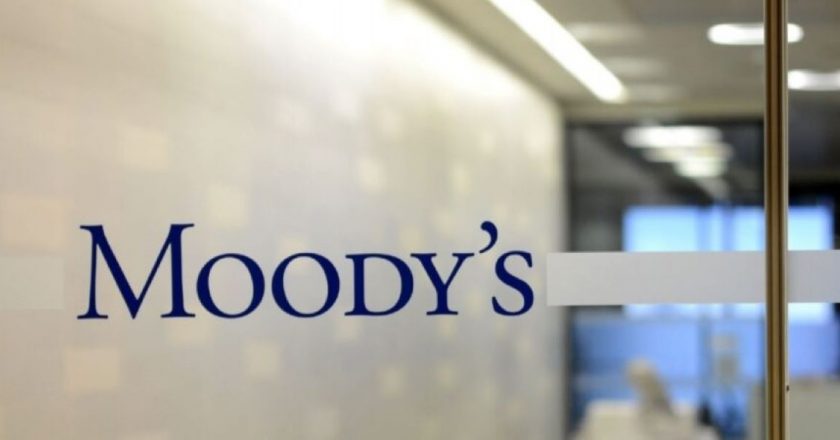 Moody's: crollo della crescita globale e prezzi dei metalli più deboli