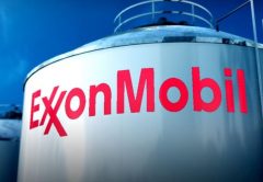 Putin regala a Exxon un anno record. Ora shopping a saldo in UE