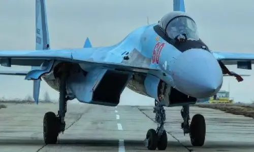 Sujoi Su-35