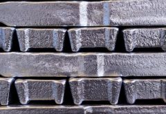 Il grattacapo LME dell'alluminio russo. I prezzi ne risentiranno?