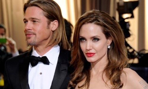 Primo piano di Brad Pitt e Angelina Jolie