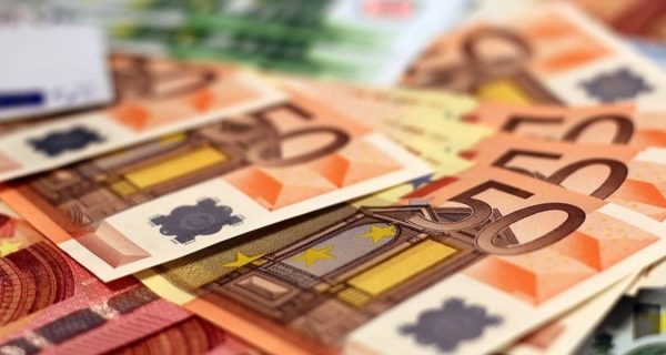 Soldi in banconote da 50 euro