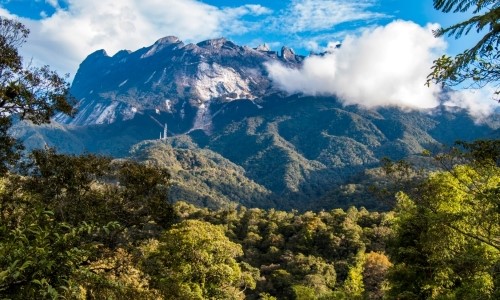 Vista del Parco Nazionale Kinabalu in Malesia