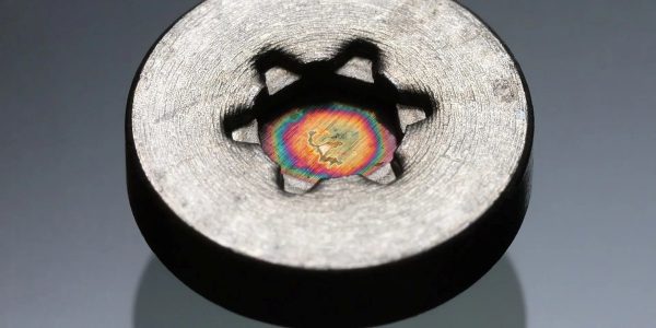 Rilevatore di fumo con di biossido di americio-241