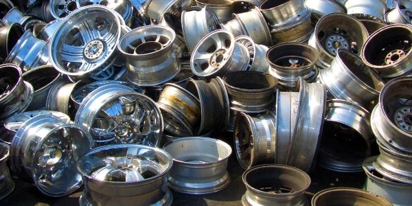 Rottami in cerchioni di alluminio