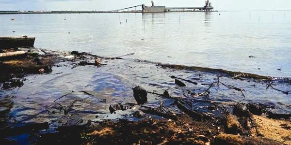 Fuoriuscite di petrolio nell'Orinoco